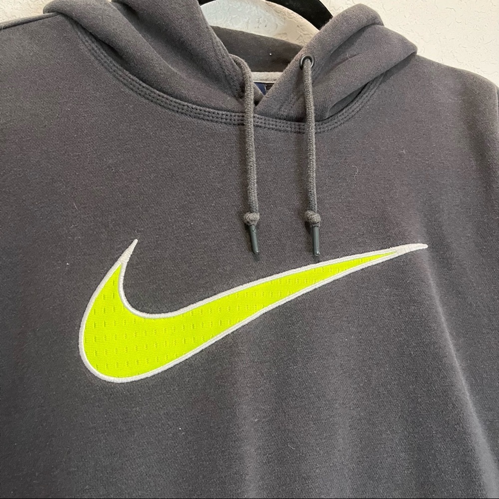 Nike Gray Neon Yellow Green Swoosh Logo Pullover Hoodie Jacket Mens Size L - Picture 2 of 11